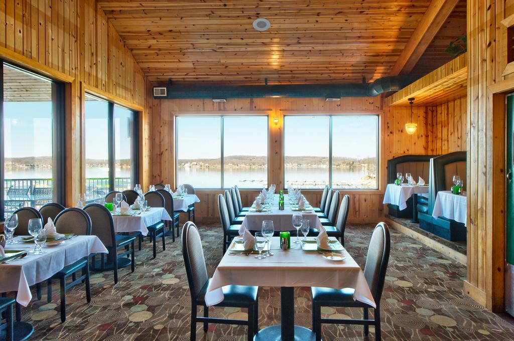 Camden On The Lake Resort Lake Ozark Exterior photo